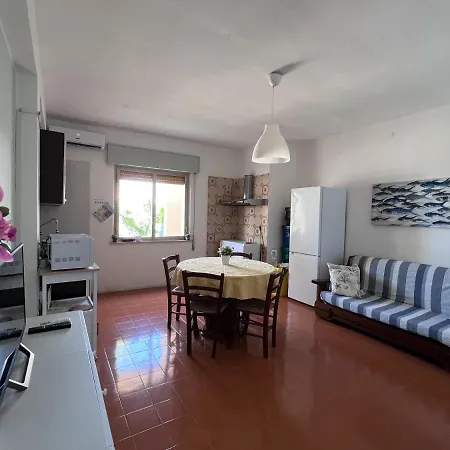 La Terrazza Nel Blu Apartament *